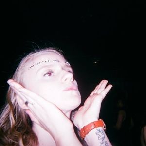 Meet your Posher, Evelyn